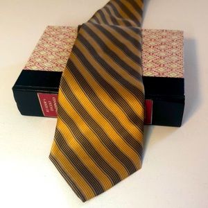 Perry Ellis Silk Tie